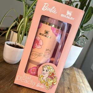 Stanley x Barbie Peaches and Cream “Just Peachy” 40oz Quencher Limited Edition